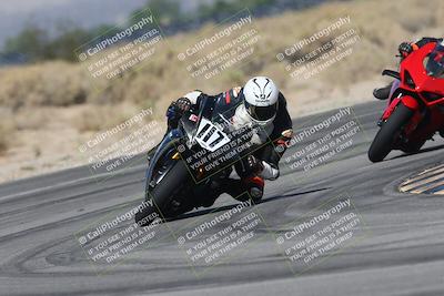 media/Oct-13-2025-Moto Forza (Mon) [[a66d839500]]/2-A Group/Session 3 (Turn 16)/